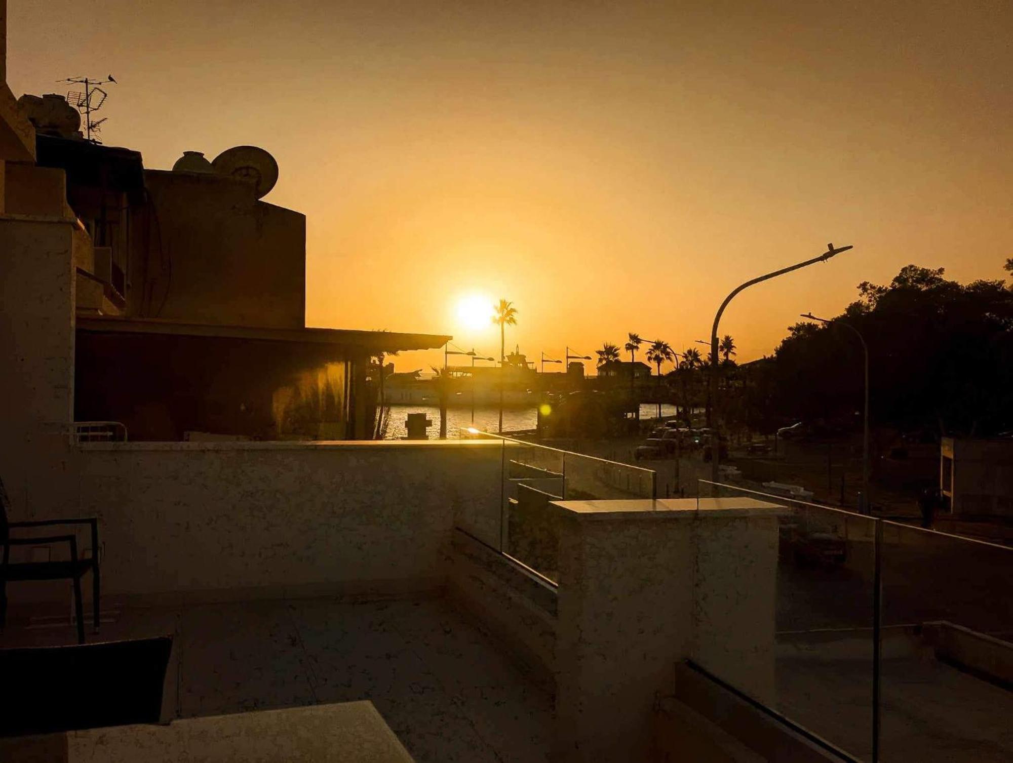 Appartement Bohemian Rhapsody à Paphos Extérieur photo