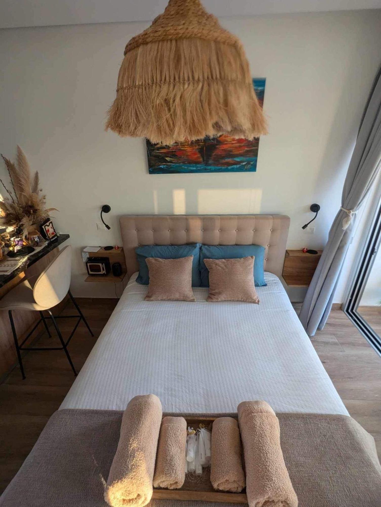 Appartement Bohemian Rhapsody à Paphos Extérieur photo